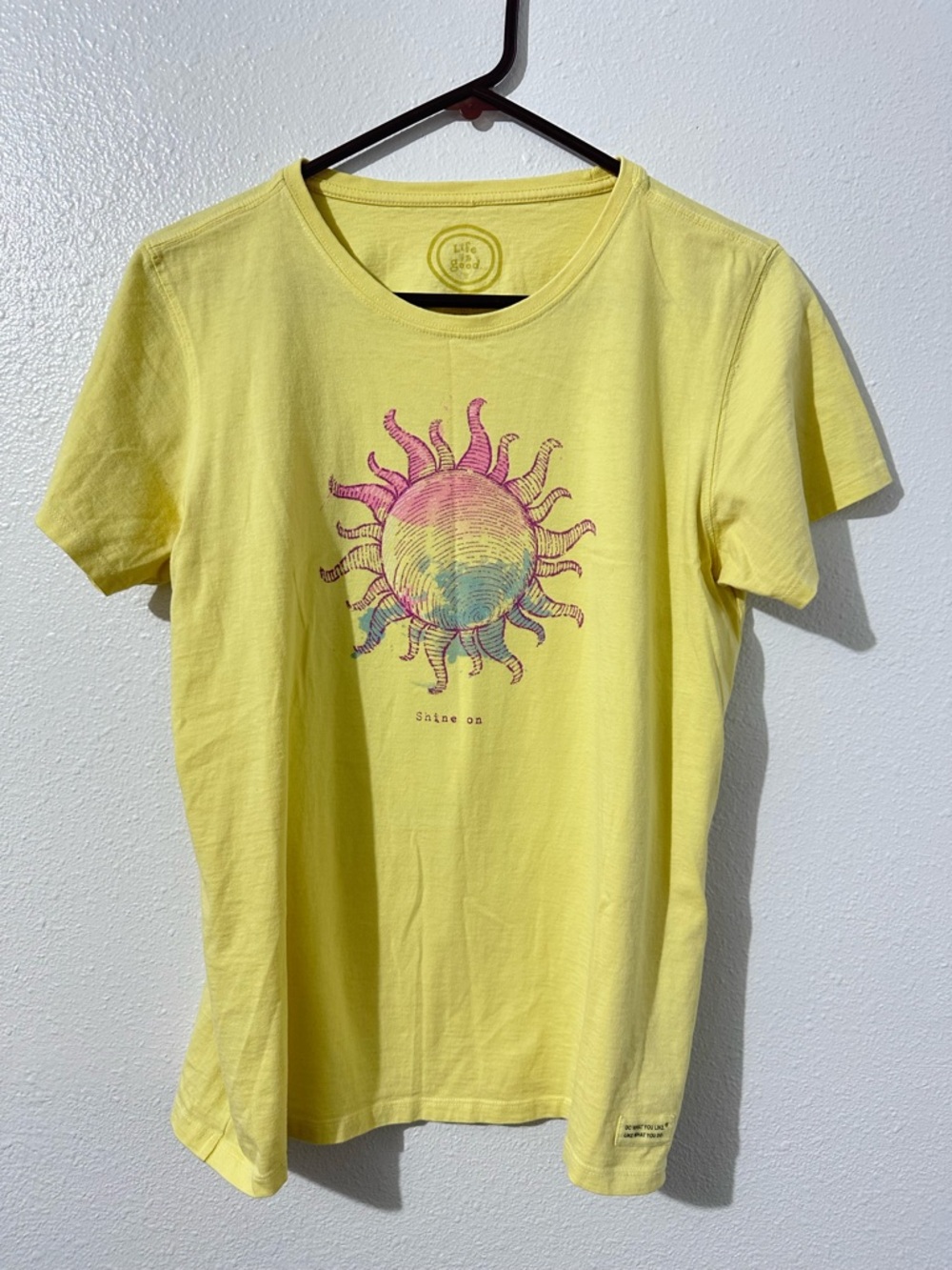Life Is Good Womens Lg Yellow Shine On Sunshine T-shirt Summer Classic